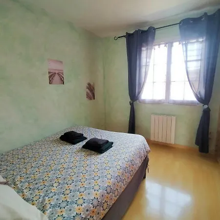 別荘 Maison 4 Personnes Avec Piscine Et Espace Bien-etre Partages