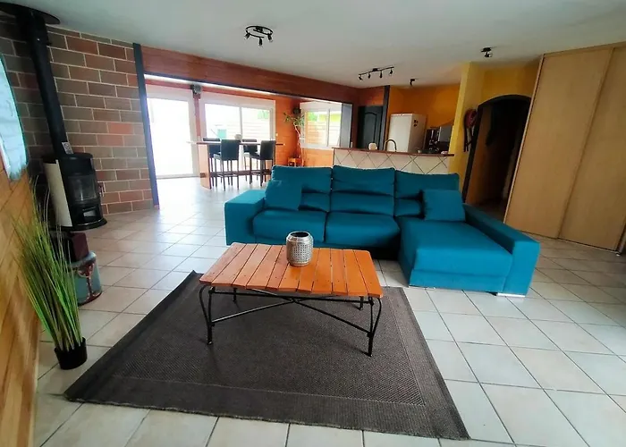 بيت للعطل Au Calme Avec Piscine Privee Entre Bordeaux Et Lacanau Ocean *